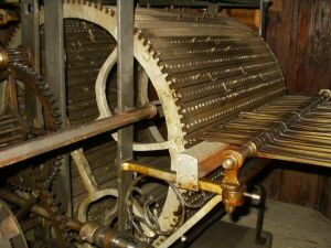 Vlec hodinovho stroje, kter rozeznv zvony